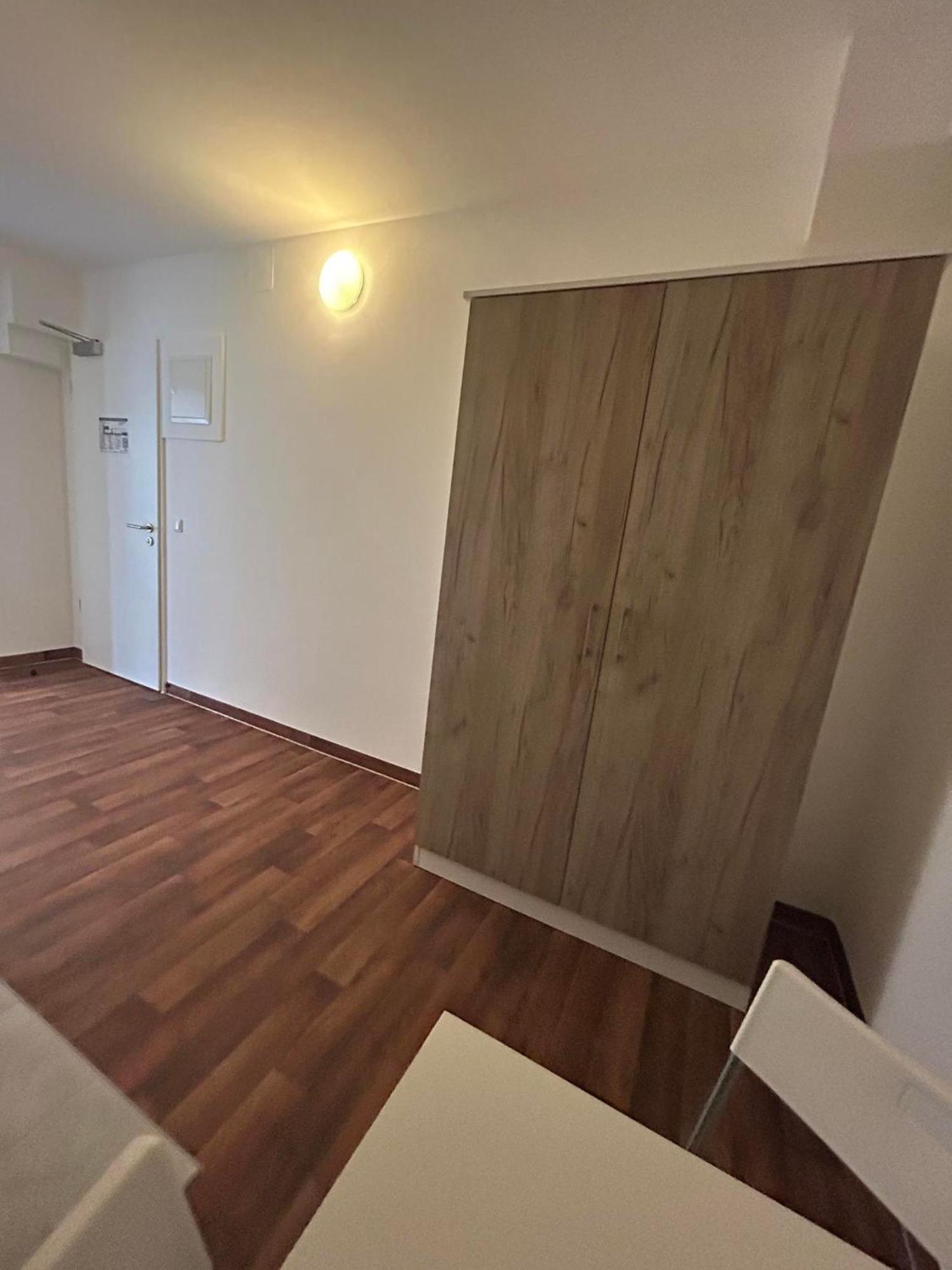 Low Budget Central Station Aparthostel Мюнхен Екстериор снимка